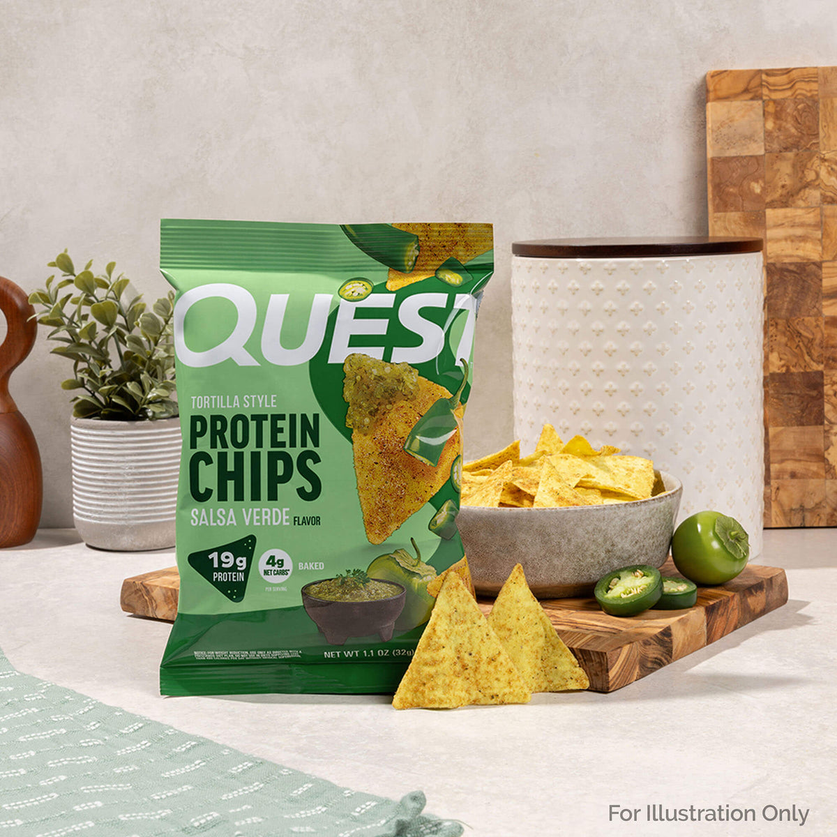 salsa-verde-tortilla-style-protein-chips-p6 qst-016419-salsa-verde-tortilla-style-protein-chips_5.jpg